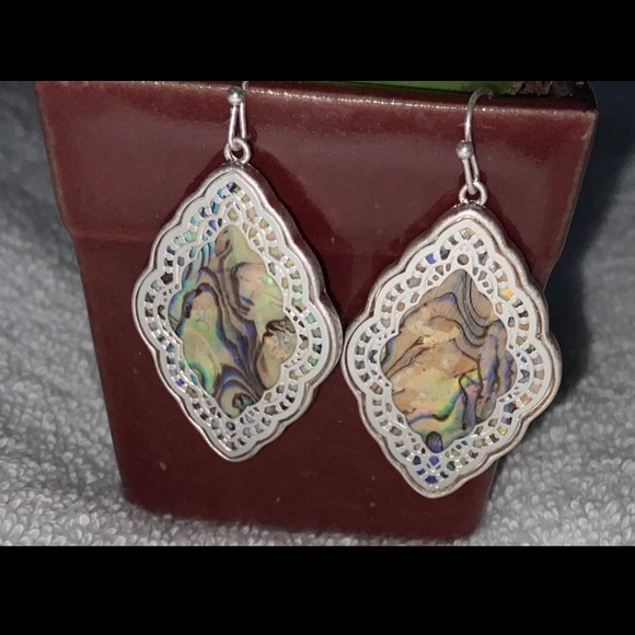 Abalone Shell Earrings - Picture 2 of 5